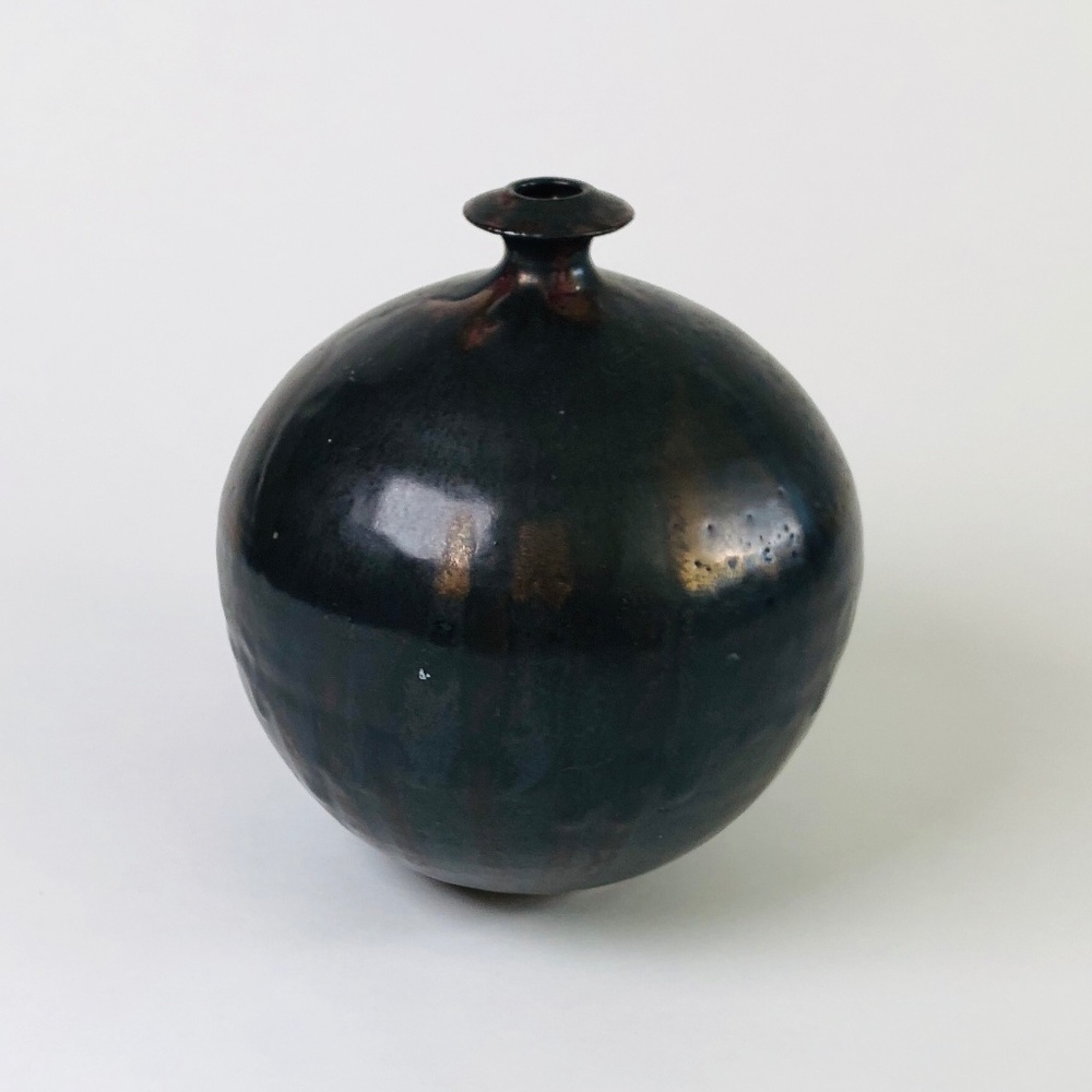 Stoneware Vase - Black and Bronze